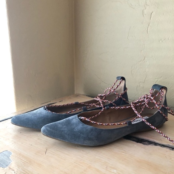 steve Madden Flats - Picture 3 of 8